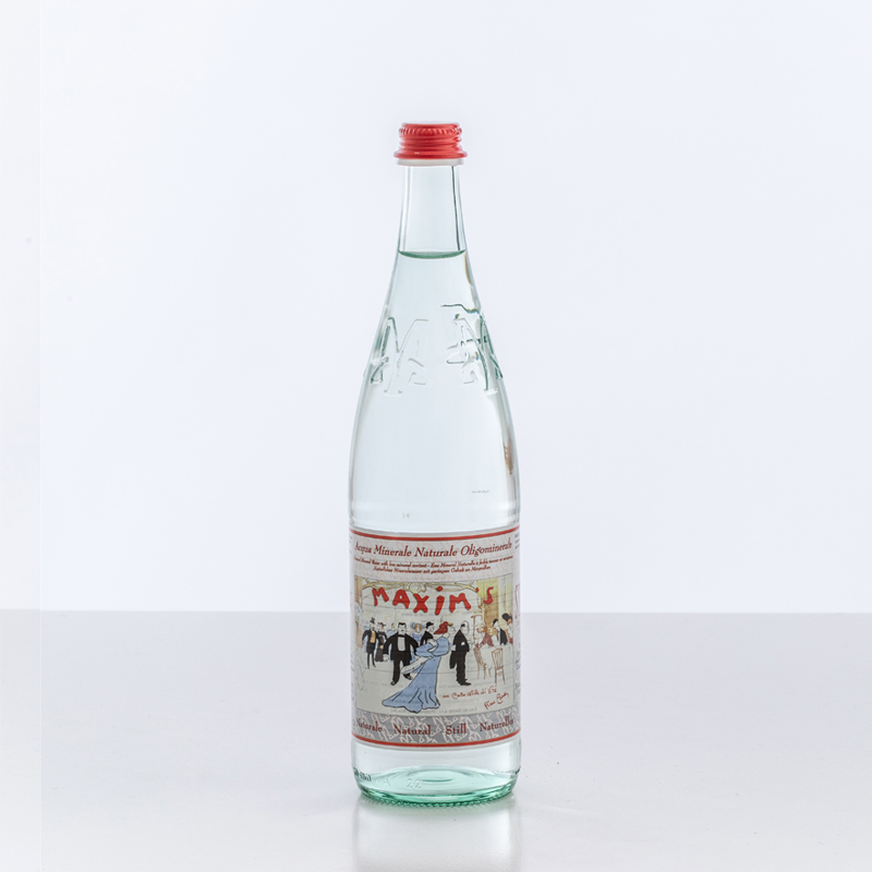 Acqua Maxim's Classic line: a luxury water that pays hommage to the Belle Époque